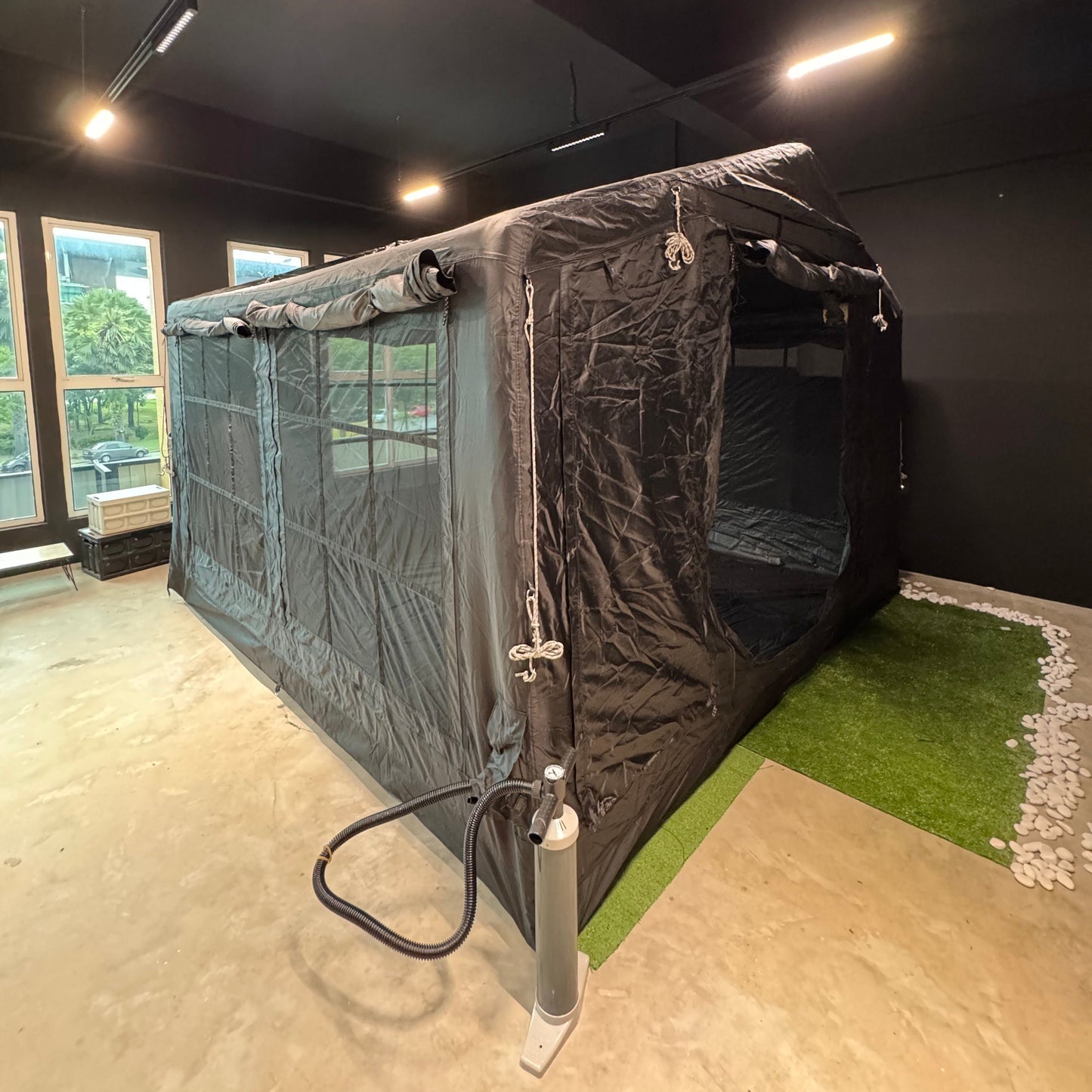 LF010-011 | LFO Large Inflatable Tent, Family Tent, 8-10 persons | LF010 | LF011 |