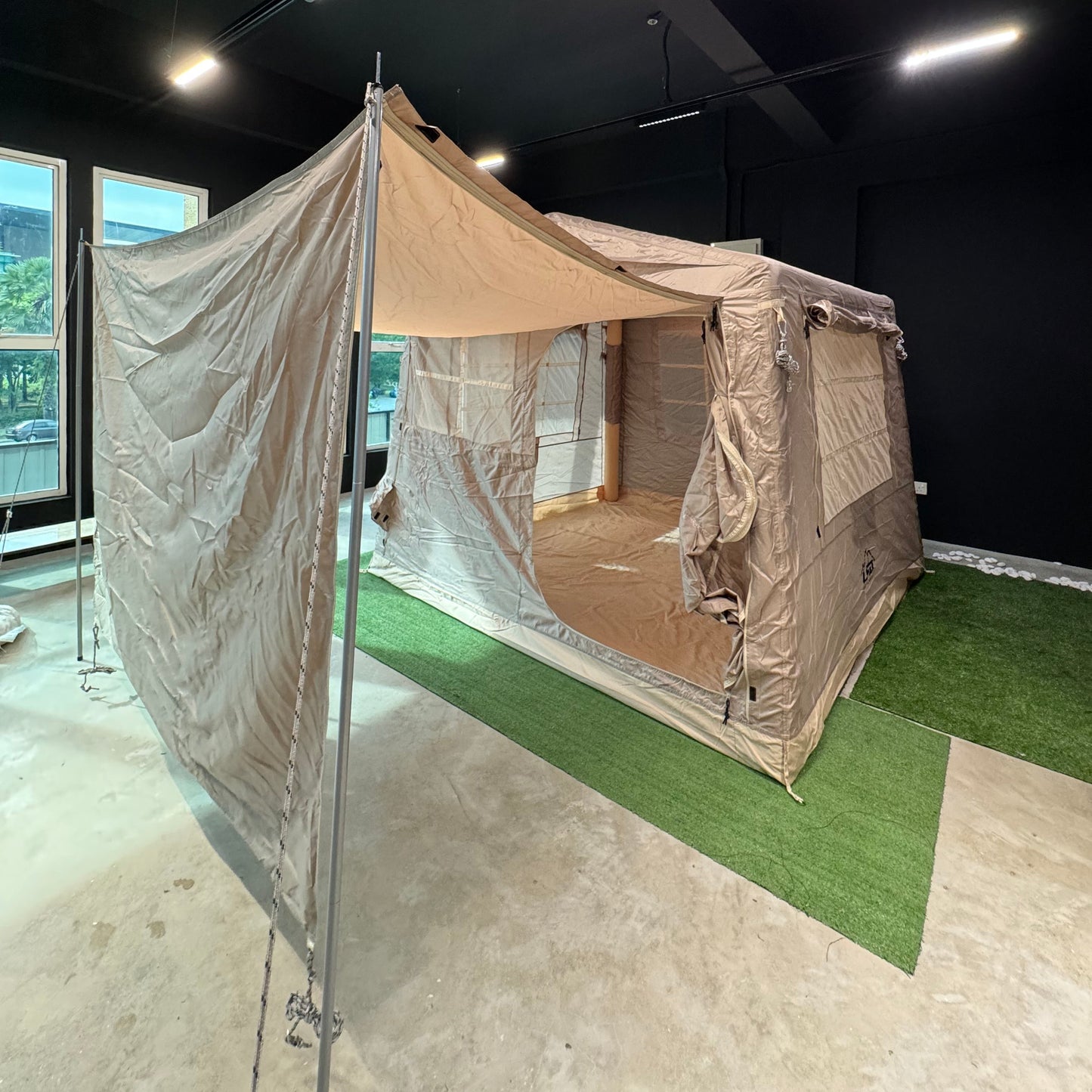 LF007 LFO No 5 Inflatable Tent KHAKI