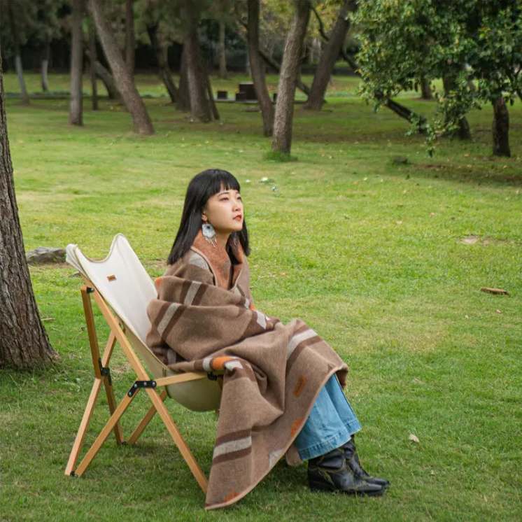 NH059-060-NH20FS036 NATUREHIKE Geometric pattern wool blanket