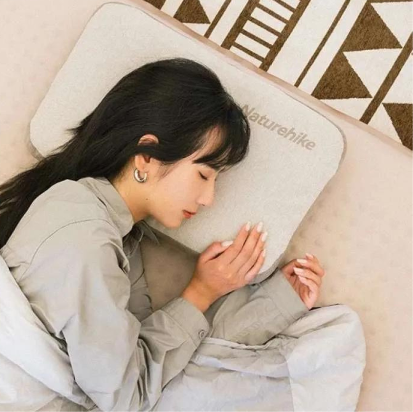 NH061-094 | NATUREHIKE NH22ZT002 Memory Foam Comfort Square Pillow | NH061 Khaki | NH094 Grey |