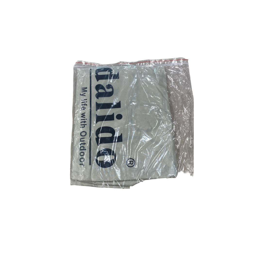 VD029-030 | VIDALIDO Triangle Tarp flag (4 pieces/Set) with pole & pegs | VD029 | VD030