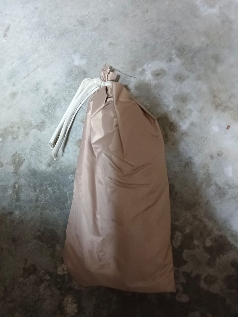 MH051 | MOUNTAINHIKER SZK980 _ Medium-Automatic Dome with Breatable Mesh Mosquito Repellent