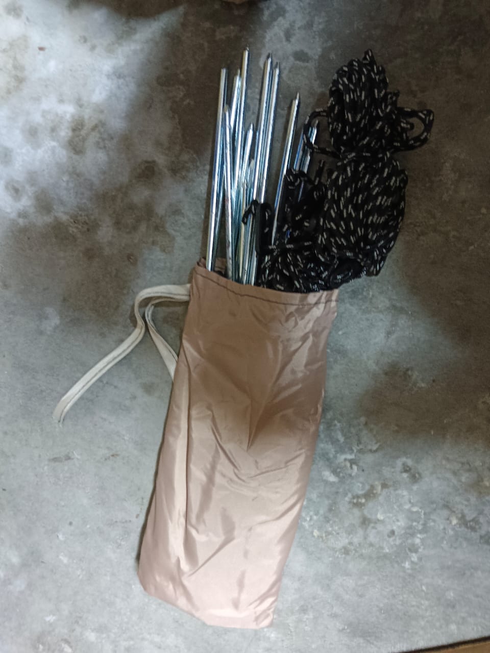 MH051 | MOUNTAINHIKER SZK980 _ Medium-Automatic Dome with Breatable Mesh Mosquito Repellent